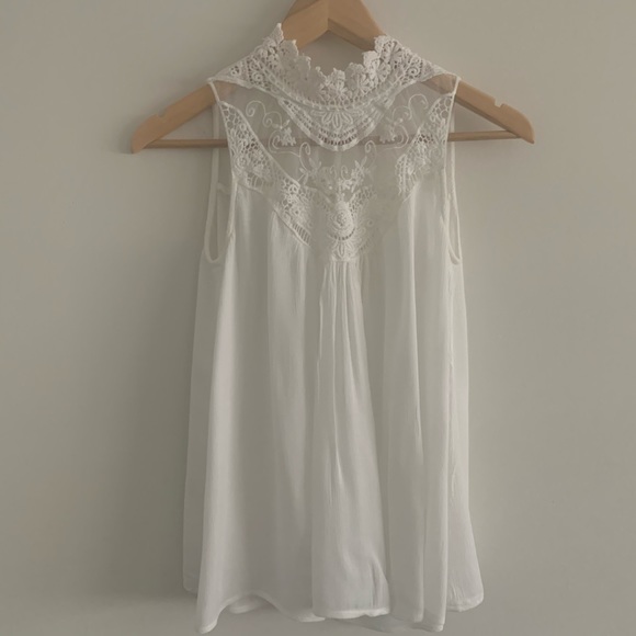 Japna Tops - Japna White Sleeveless Top